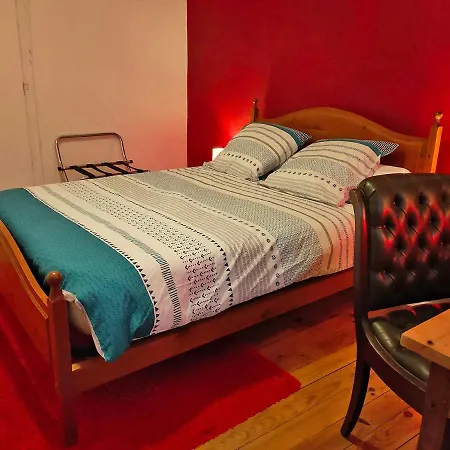 Le Pistop Chambre Nogaro Летний дом *